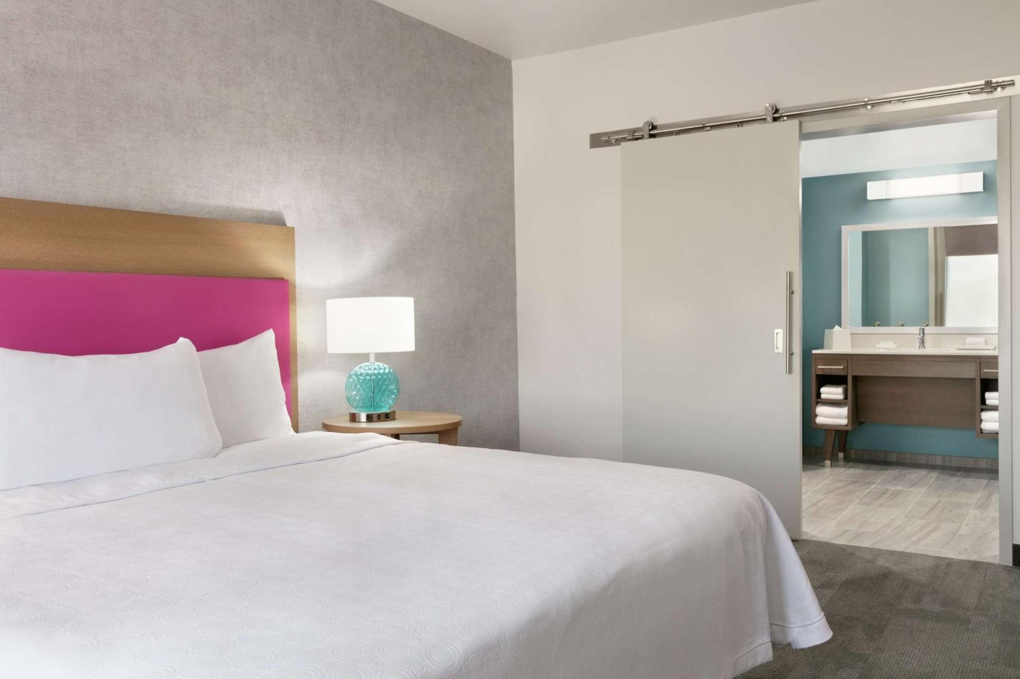 Home2 Suites By Hilton Norfolk Airport Экстерьер фото