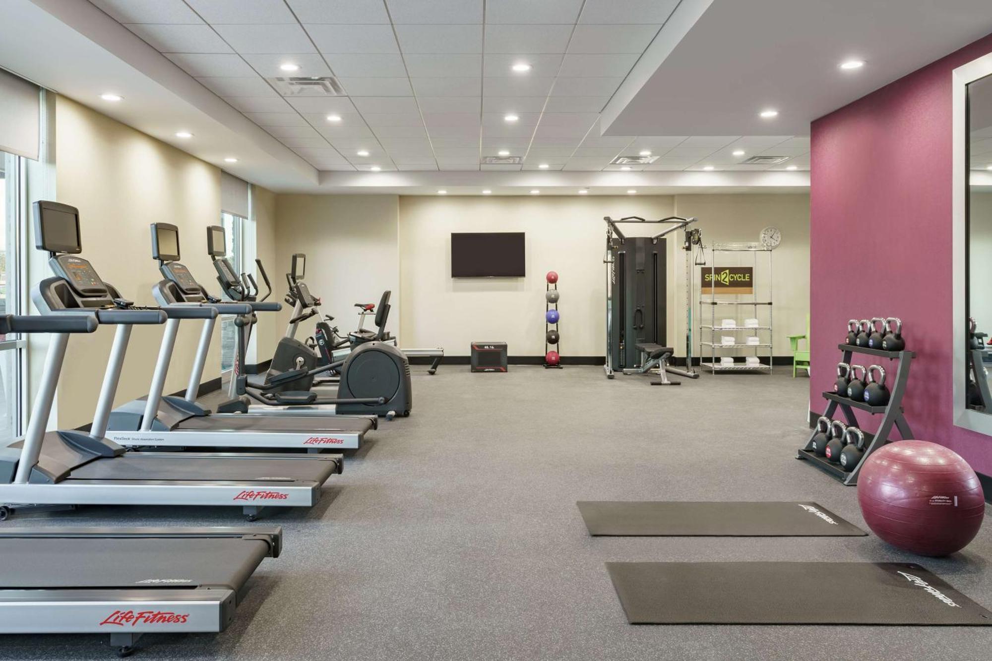 Home2 Suites By Hilton Norfolk Airport Экстерьер фото