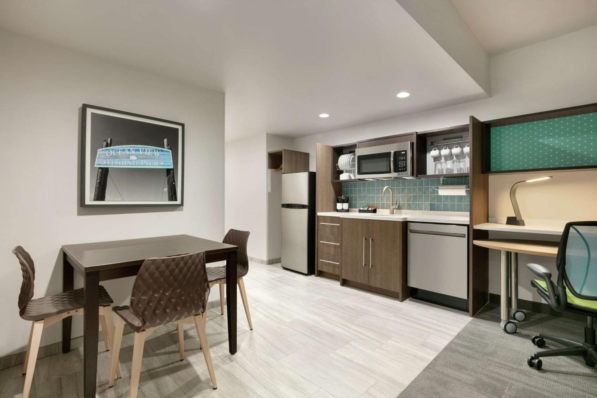 Home2 Suites By Hilton Norfolk Airport Экстерьер фото
